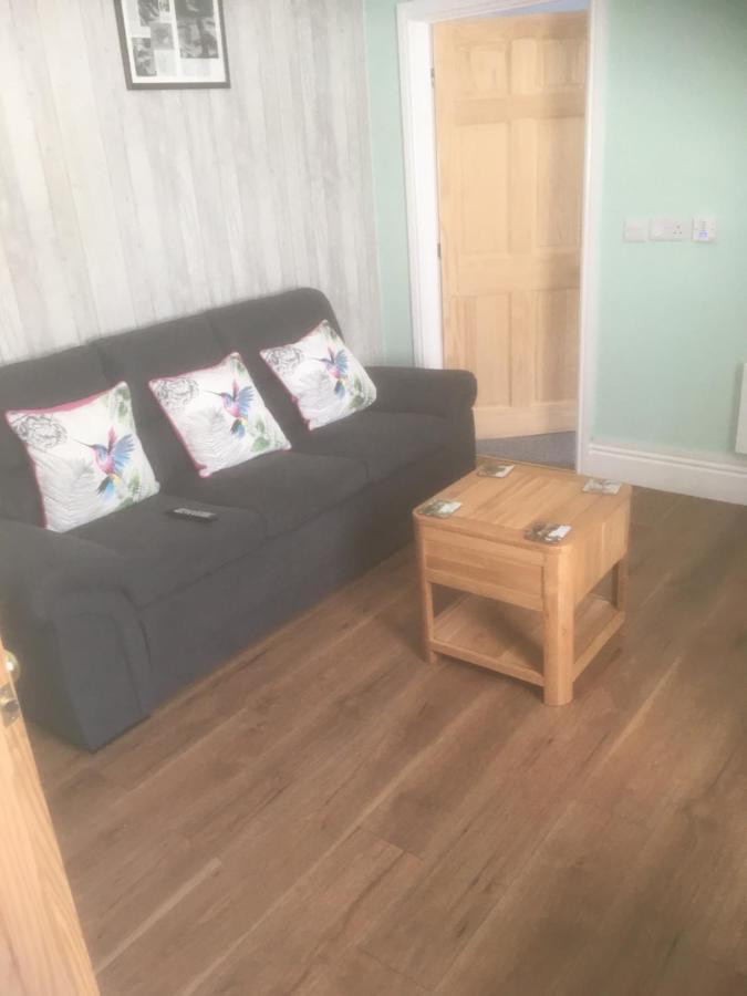 Brentwood Villa Beverley Exteriör bild